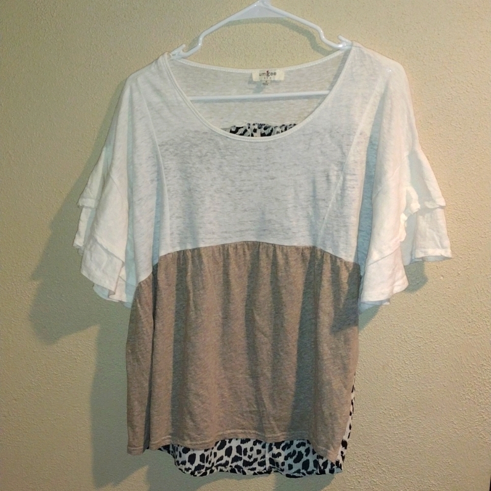 Umgee Linen Blend Leopard Print Short Sleeve Top S